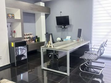 EDIFICIO EN VENTA EN COL. INDUSTRIAL BRAVO