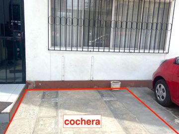 Vendo Depa a una cuadra de la UPC y la av, La Marina, Primer Piso Más Cochera