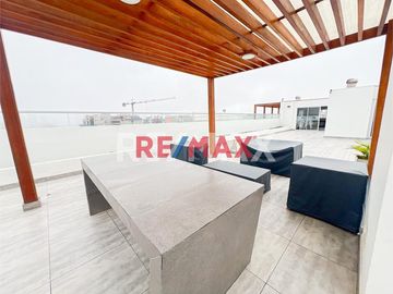 Venta De Departamento Moderno C/ Espectacular Vista Lateral Al Mar Y Áreas Comunes Exclusivas