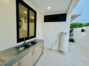 Bright & Airy Brand New 2Storey House and Lot for Sale in The Orchard Residential Estates, Dasmariñas Cavite