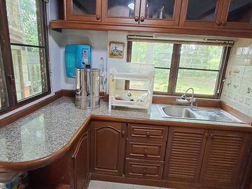 Vacation Home on a Golf Course!! Play Every Day!! Peaceful and Private!! For Sale: Single House on 1 Rai in the Phoenix Gold Golf & Country Club, Patt