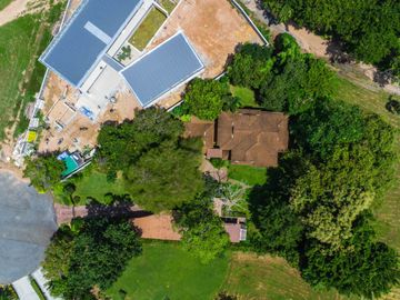 Vacation Home on a Golf Course!! Play Every Day!! Peaceful and Private!! For Sale: Single House on 1 Rai in the Phoenix Gold Golf & Country Club, Patt