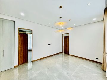 Lovely Spacious Brand New Bungalow House & Lot for Sale in Las Piñas City