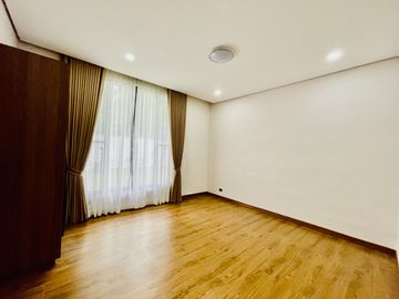 Lovely Spacious Brand New Bungalow House & Lot for Sale in Las Piñas City