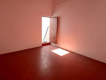 SE VENDE DEPARTAMENTO + AIRES EN PASAJE CASSINELLI CHICLAYO