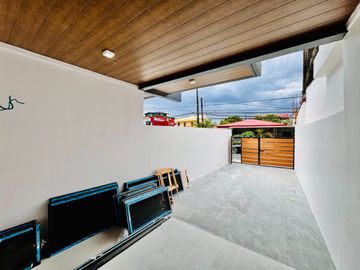 Elegant Brand New 2Storey Townhouse for Sale in Pamplona Las Piñas City