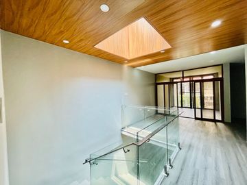 Stunning Brand New 2Storey House and Lot for Sale in Better Living Parañaque City Nearest Landmark Levitown Avenue Betterliving Subdivision Parañaque