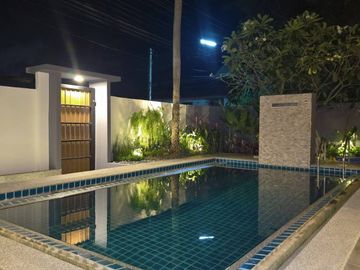 พูลวิลล่า ซอยใสยวน WR-02410