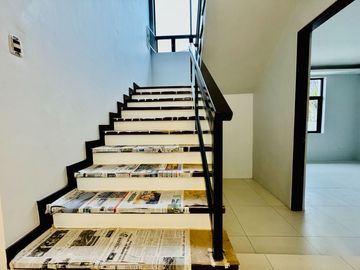 Fully Renovated Modern 2Storey House and Lot for Sale in BF Homes Parañaque City
