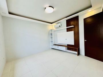 Fully Renovated Modern 2Storey House and Lot for Sale in BF Homes Parañaque City