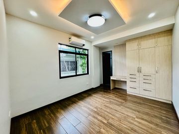 Fully Renovated Modern 2Storey House and Lot for Sale in BF Homes Parañaque City