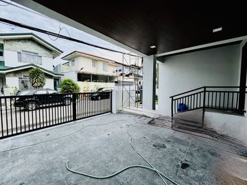 Fully Renovated Modern 2Storey House and Lot for Sale in BF Homes Parañaque City