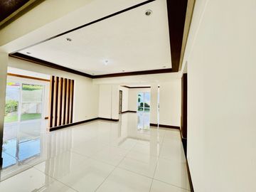 Sprawling Spacious House and Lot for Sale in BF Homes, Parañaque City