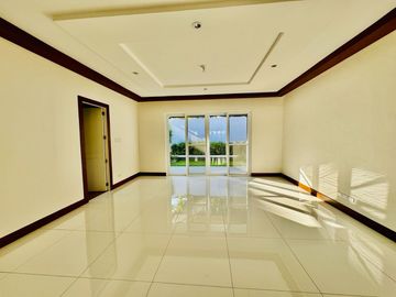 Sprawling Spacious House and Lot for Sale in BF Homes, Parañaque City