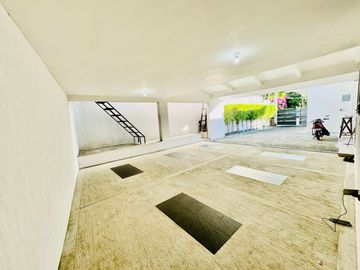 Sprawling Spacious House and Lot for Sale in BF Homes, Parañaque City