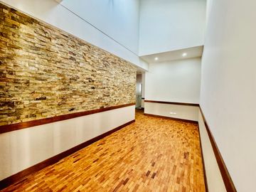 Sprawling Spacious House and Lot for Sale in BF Homes, Parañaque City