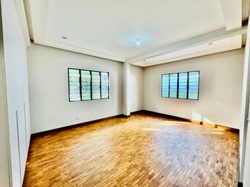 Sprawling Spacious House and Lot for Sale in BF Homes, Parañaque City