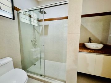 Sprawling Spacious House and Lot for Sale in BF Homes, Parañaque City