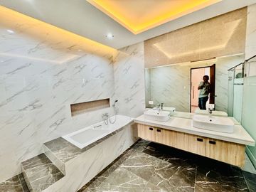 Modern Zen Type Brand New House & Lot for Sale in BF Homes Parañaque City