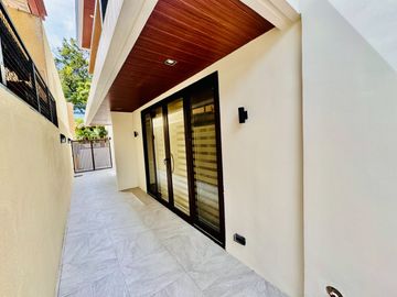 Modern Zen Type Brand New House & Lot for Sale in BF Homes Parañaque City