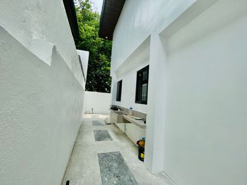Exquisite Modern Brand New House & Lot for Sale in BF Homes Parañaque City