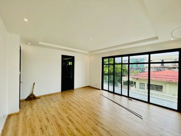 Exquisite Modern Brand New House & Lot for Sale in BF Homes Parañaque City