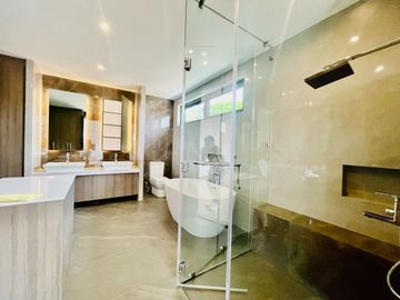 Exquisite Modern Brand New House & Lot for Sale in BF Homes Parañaque City