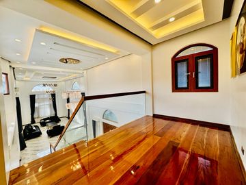 7 Bedroom Corner House and Lot for Sale with Pool in Multinational Village, Parañaque City