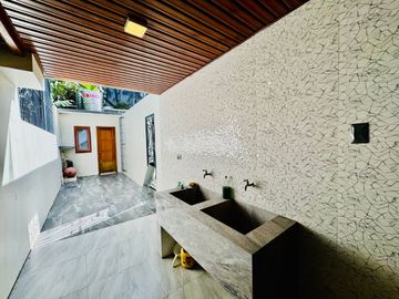 Well Maintained 7 Bedroom Corner House and Lot for Sale in Multinational Village, Parañaque City