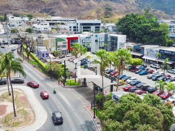 Local Comercial en Venta en Plaza Comercial Aventura Plaza, Guayaquil