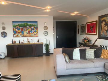 Departamento de venta de 2 dormitorios en Cumbayá Quito Ecuador