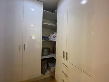 Departamento de venta de 2 dormitorios en Cumbayá Quito Ecuador