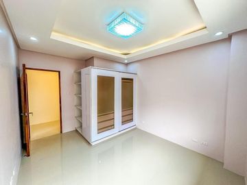 Prime location, perfect home – Discover this stunning single detached house in Sun Valley, Parañaque!