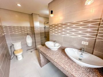 Prime location, perfect home – Discover this stunning single detached house in Sun Valley, Parañaque!
