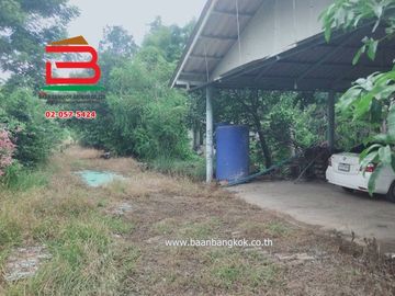 ที่ดินพร้อมบ้าน ซอยสนามกอล์ฟ อัลไพน์ กอล์ฟคลับ (คลอง5) เนื้อที่ 29-0-11.5 ไร่ ถนนปท.3010 อ.คลองหลวง จ.ปทุมธานี