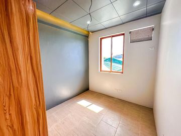 Alluring 3 Storey Townhouse For Sale in Better Living Paranaque City