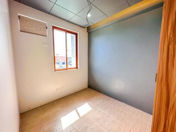 Alluring 3 Storey Townhouse For Sale in Better Living Paranaque City
