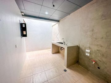 Alluring 3 Storey Townhouse For Sale in Better Living Paranaque City