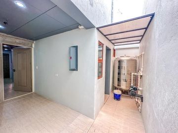 Alluring 3 Storey Townhouse For Sale in Better Living Paranaque City