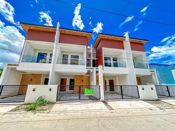 Elegantly Finished 2 Storey Modern Townhouse For Sale in Molino Bacoor Cavite