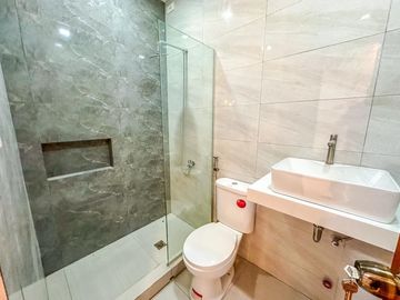 Elegantly Finished 2 Storey Modern Townhouse For Sale in Molino Bacoor Cavite