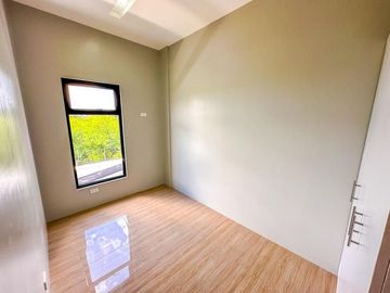 Elegantly Finished 2 Storey Modern Townhouse For Sale in Molino Bacoor Cavite