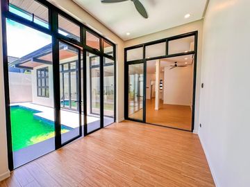 Live in the lap of Luxury: Bungalow House in Ayala Alabang Village with swimming pool