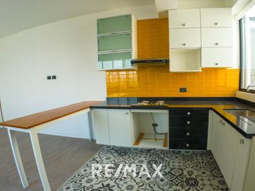 Departamento En Estreno En Edificio Con Acceso Directo A Parque Interno | Barrio Médico