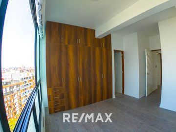 Departamento En Estreno En Edificio Con Acceso Directo A Parque Interno | Barrio Médico