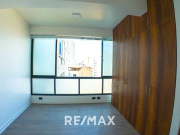 Departamento En Estreno En Edificio Con Acceso Directo A Parque Interno | Barrio Médico