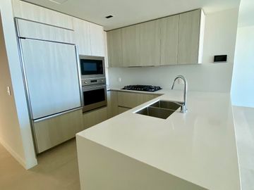 $34.0M SLS HARBOUR OPORTUNIDAD UNICA PUERTO CANCUN > FRENTE AL MAR CON PLAYA PRIVADA > EXCLUSIVO DEPA A ESTRENAR