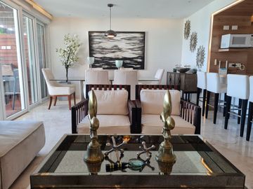 PENTHOUSE 3 RECÁMARAS THE ELEMENTS REMODELADO!!