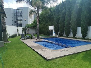 SE VENDE CASA EN Residencial El Ciprés, Camino Real a Momoxpan, Cerrada de la Carcaña, Cholula de Rivadavia, Puebla, México
