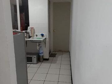 CASA EN VENTA  DE 3 RECAMARAS COLONIA SANTA CATARINA A 6 MIN DE LA 24 SUR Y PERIFERICO